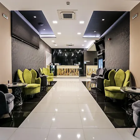 Garni Zen Free Parking Hotel 4*