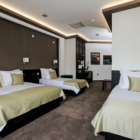 Garni Zen Free Parking Ni