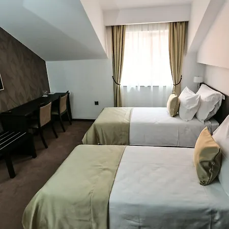 Garni Zen Free Parking Hotel Ni