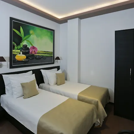 Garni Zen Free Parking 4*