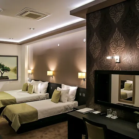 Garni Zen Free Parking Ni