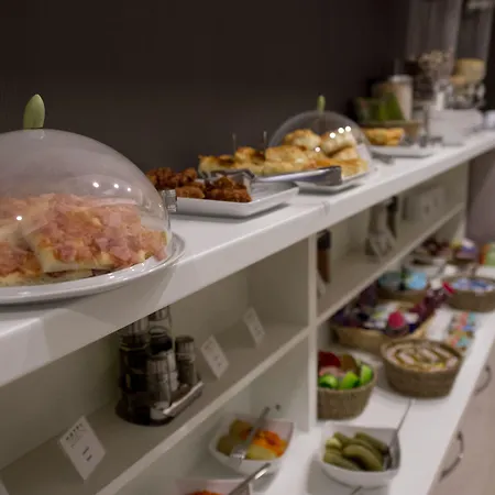 Hotel Garni Zen Free Parking 4*