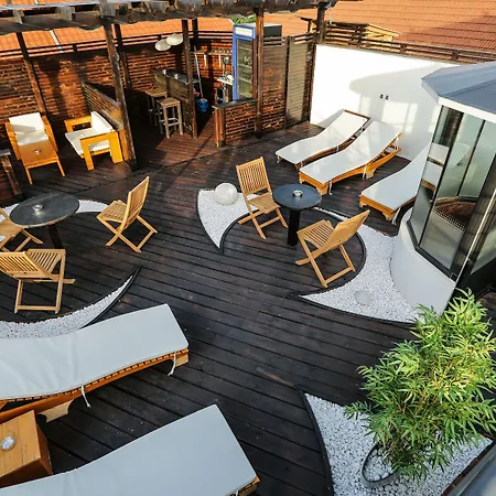 Garni Zen Free Parking 4* Ni