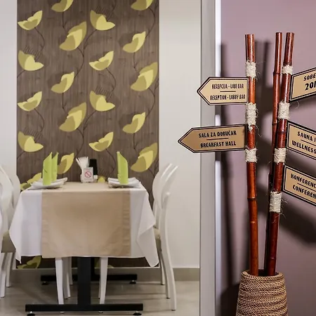Szálloda Garni Zen Free Parking 4*